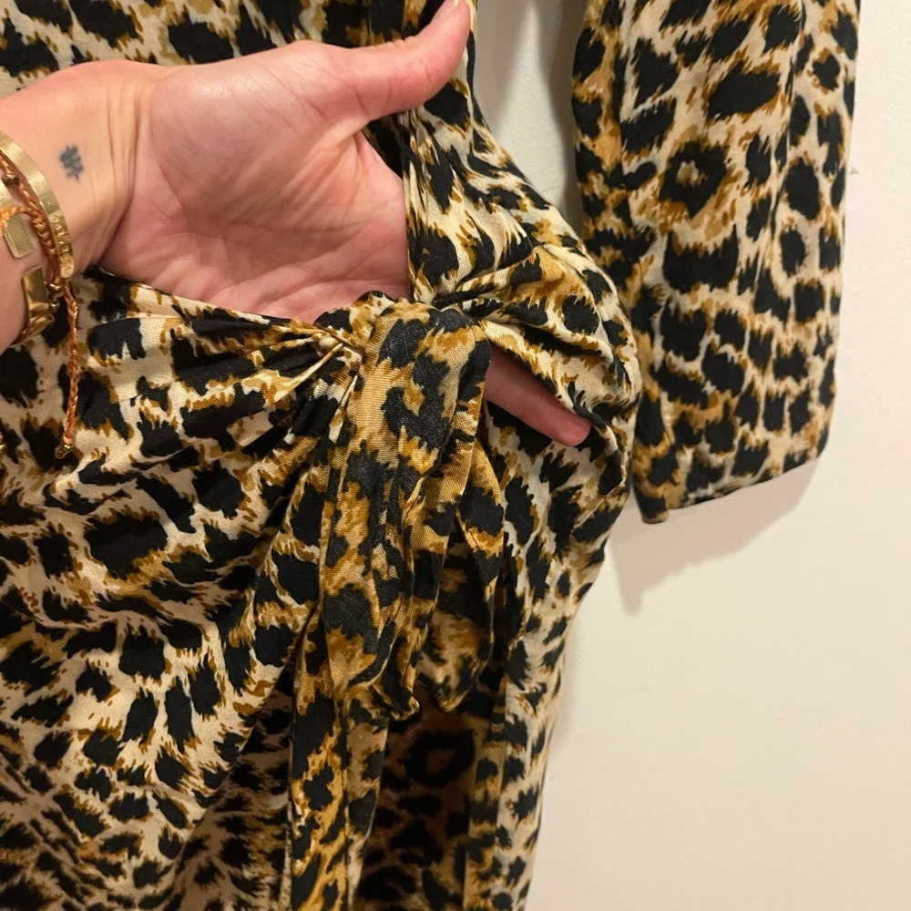 AMAZING Vintage Timing Tan Brown Leopard Print Sarong Wrap Sheath Dress size 4* - Picture 2 of 10